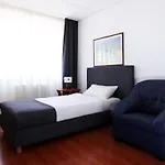 Sos Motel 2*